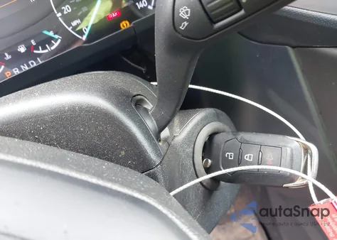 2023 Ford Maverick Xl z USA, uszkodzony, nr VIN 3FTTW8E38PRA30077